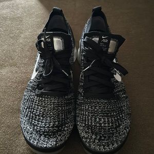 Men’s Nike fly knit vapor max